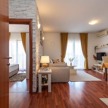 Villa Tonina Trogir Bagian luar foto